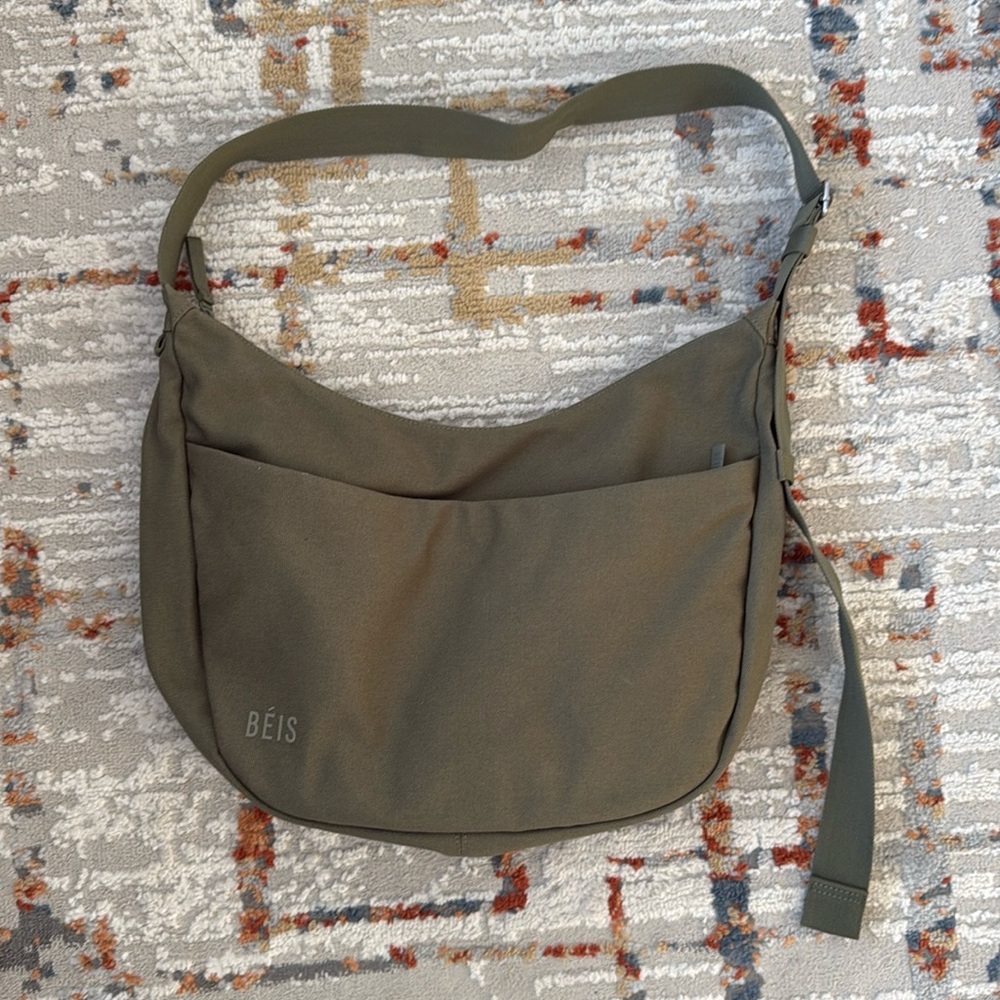 Beis Utility Crossbody